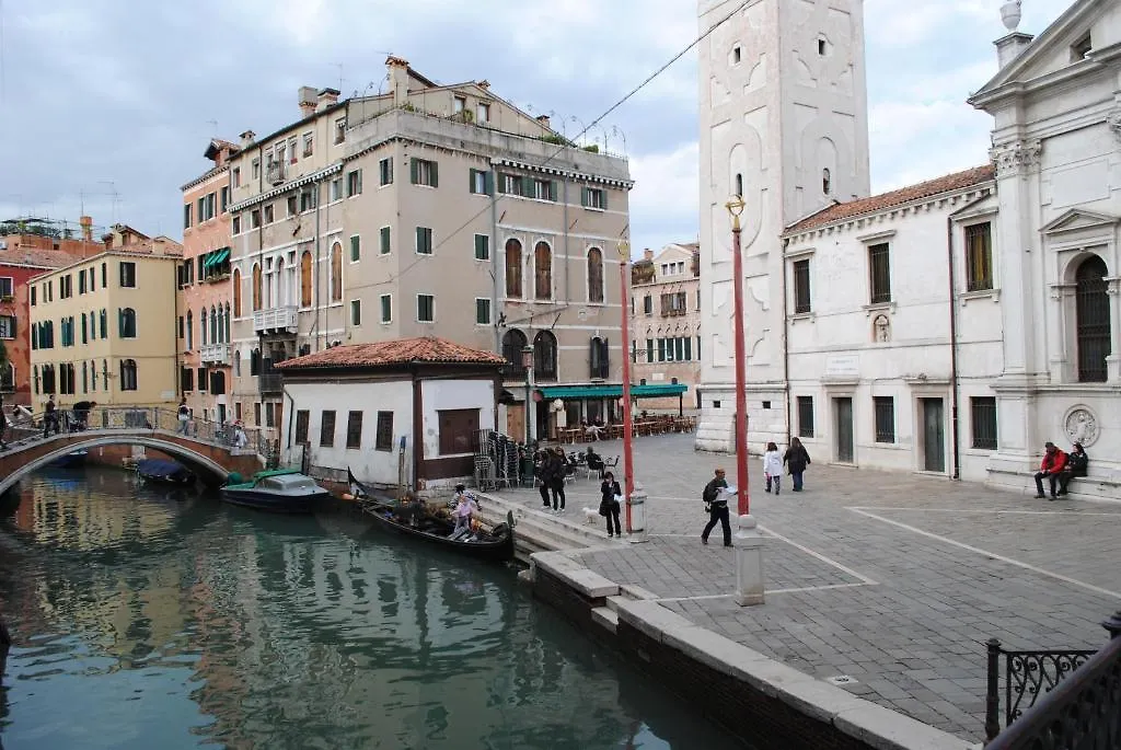 Bed and breakfast B&B Luxury San Firmino Canal View Venecia