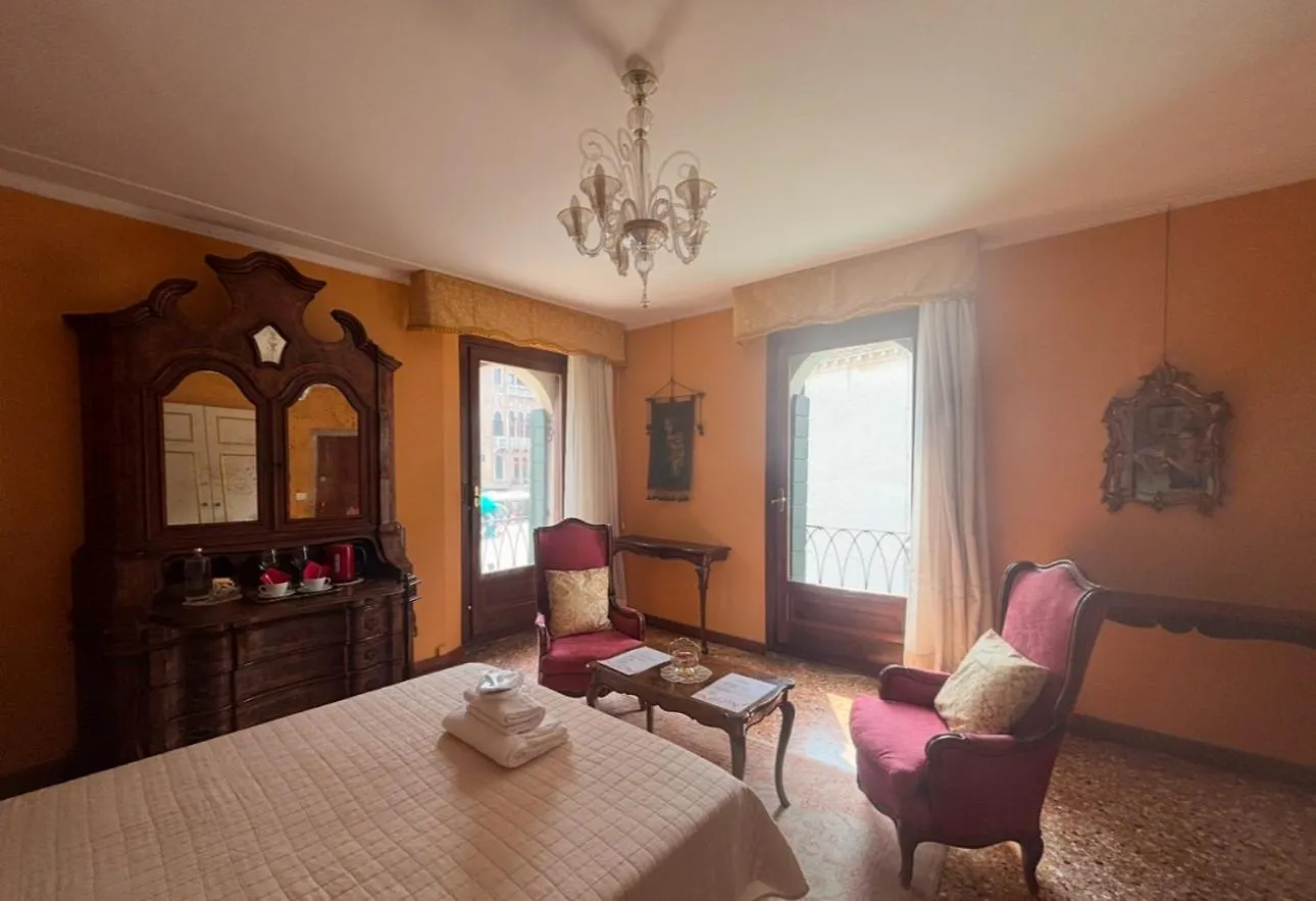 B&B Luxury San Firmino Canal View Venecia Italia