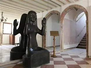 B&B Luxury San Firmino Canal View Venice 2*,