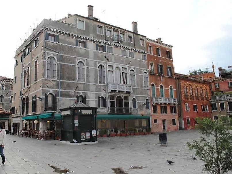 ** Bed & Breakfast B&B Luxury San Firmino Canal View Venice Italy
