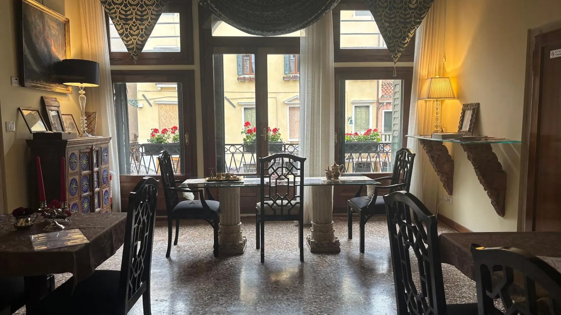 B&B Luxury San Firmino Canal View Venice 2*,  Italy