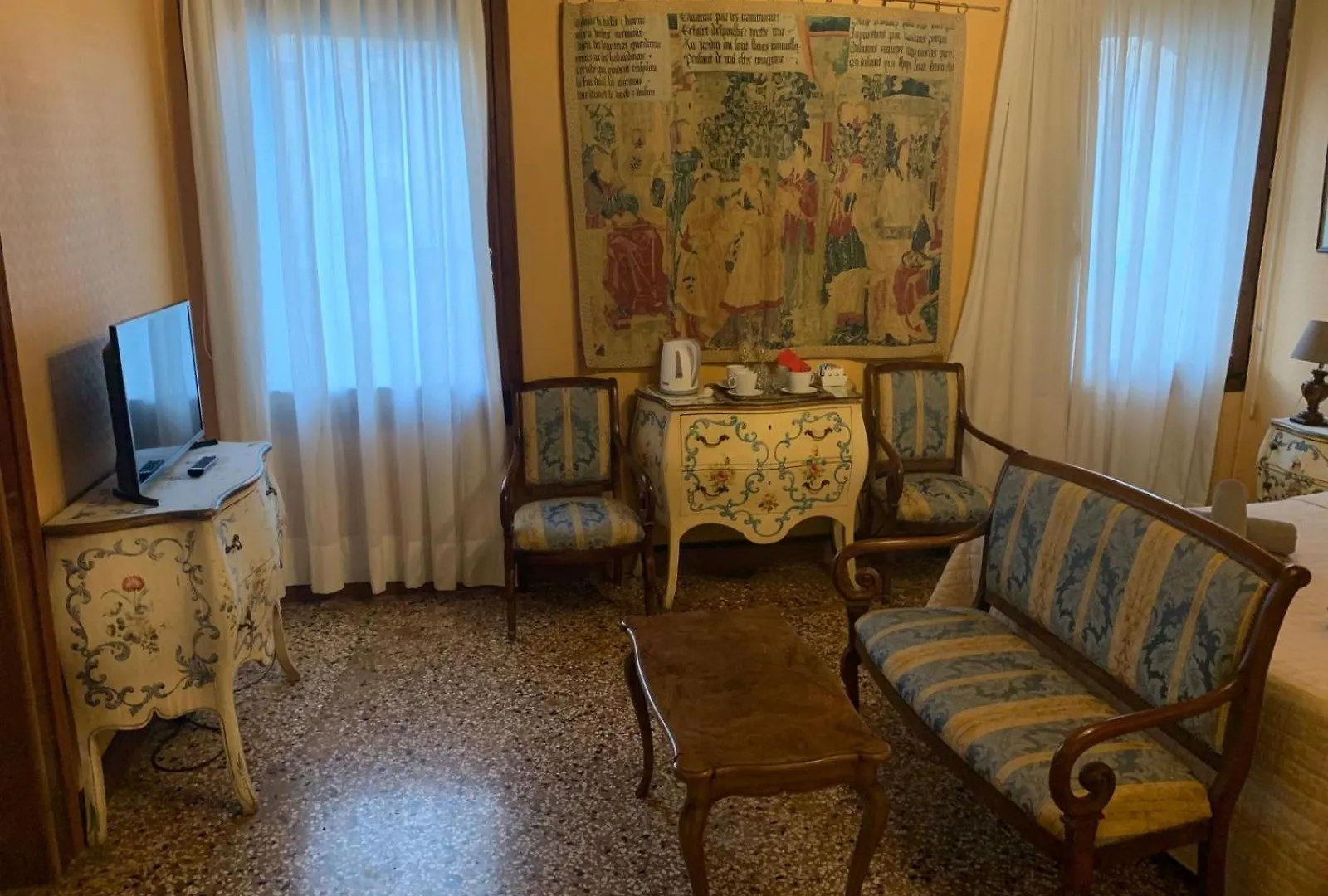 B&B San Firmino Canal View Venice