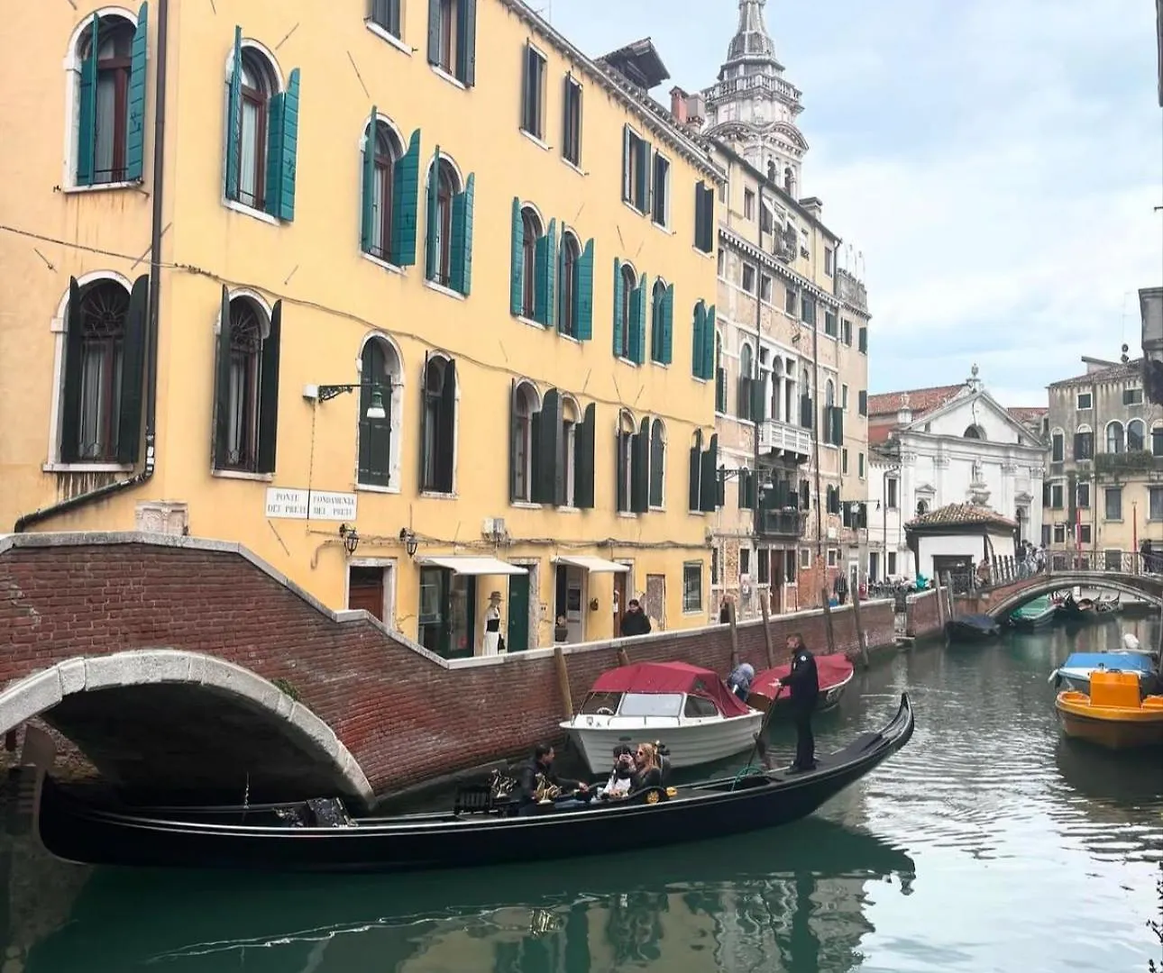 B&B Luxury San Firmino Canal View Venedig