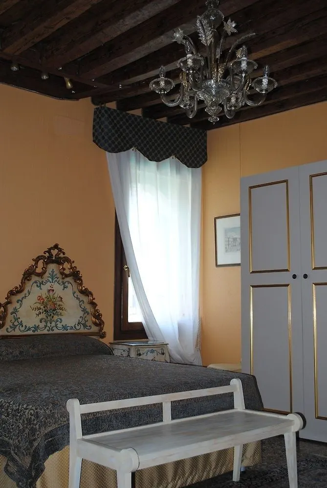 ** Frühstückspension B&B Luxury San Firmino Canal View Venedig Italien